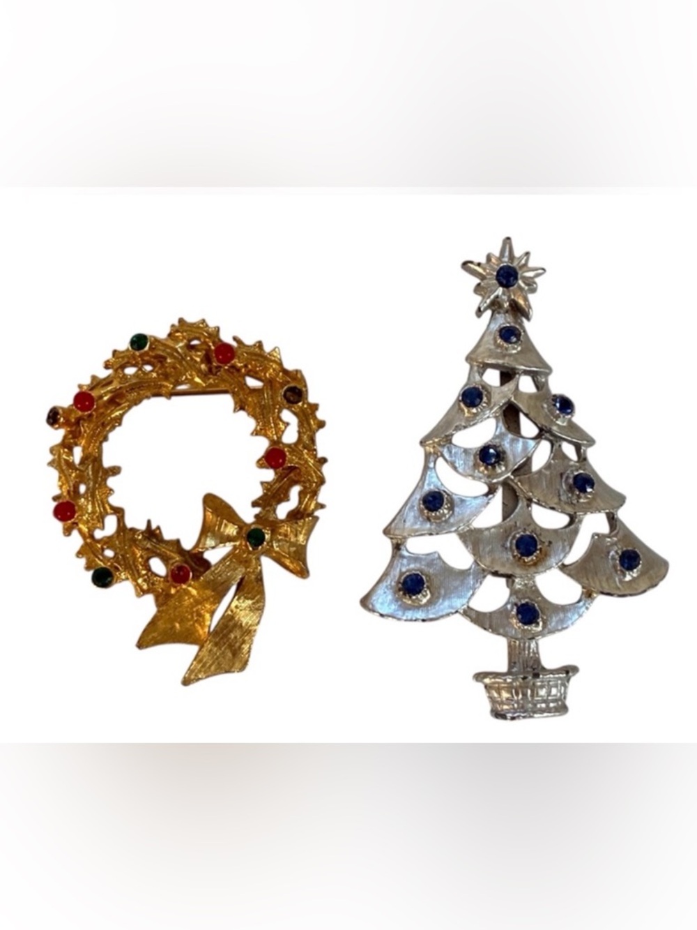 VINTAGE CHRISTMAS BROOCH BUNDLE GOLD TONE WREATH SILVER TONE TREE